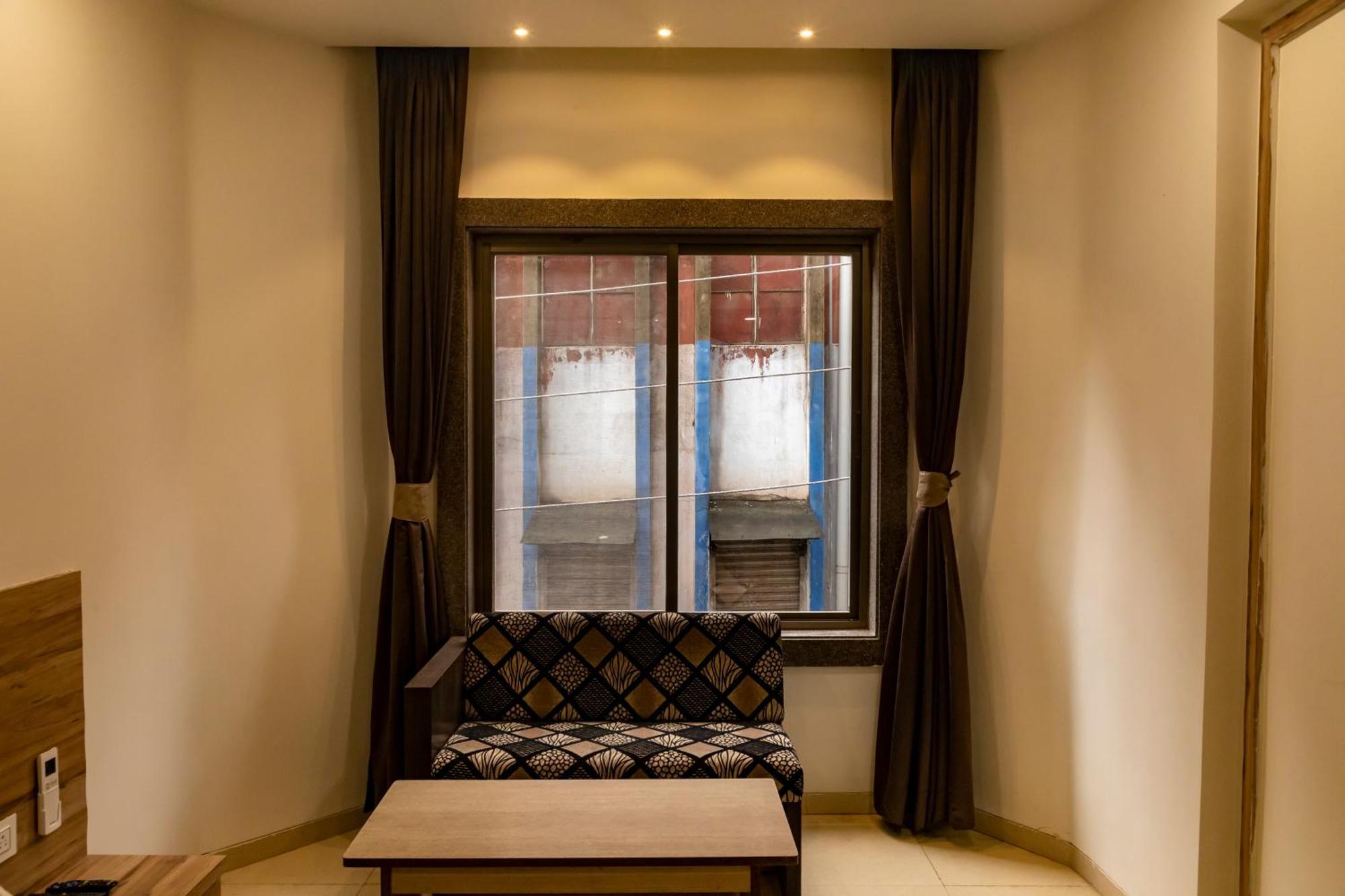 Adarsh Palace Hotel Bhopal Ngoại thất bức ảnh
